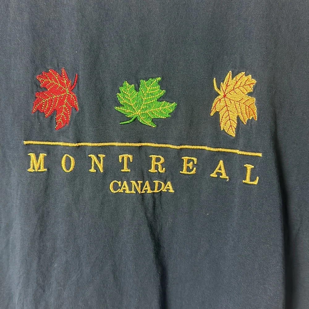 Souvenir Montreal Canada Navy Blue T-Shirt